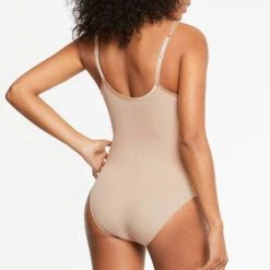 Body Maison Lejaby Nuage Pur -Vêtements Soldes body maison lejaby nuage pur beige 2