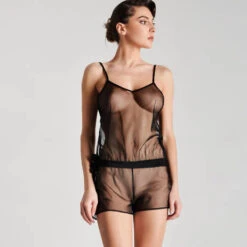 Combishort Maison Close Madame Rêve 6 Combishort Maison Close Madame Rêve -Vêtements Soldes combishort maison close madame reve noir 2