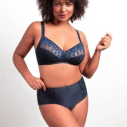Culotte Haute Chantelle Bold Curve -Vêtements Soldes culotte chantelle bold curve bleu marine 6
