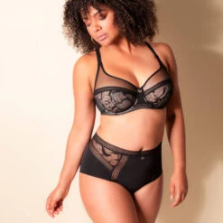 Culotte Haute Chantelle True Lace -Vêtements Soldes culotte chantelle true lace noir 4