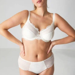 Simone Perele Culotte Haute En Dentelle Simone Pérèle Karma -Vêtements Soldes culotte simone perele karma naturel 5