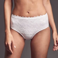 Culotte Ventre Plat En Dentelle Wacoal Eglantine