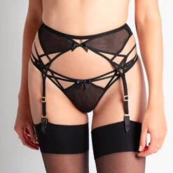 Porte-jarretelles Agent Provocateur Cherise 9 Porte-jarretelles Agent Provocateur Cherise -Vêtements Soldes porte jarretelles agent provocateur cherise noir 2