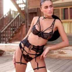 Porte-jarretelles En Dentelle Atelier Amour Enlace Moi -Vêtements Soldes porte jarretelles atelier amour enlace moi noir 5