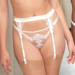 Porte-jarretelles En Soie Fleur Of England Aria -Vêtements Soldes porte jarretelles fleur of england aria blanc 2