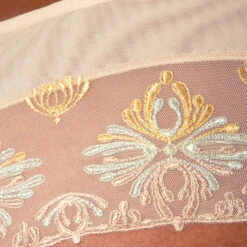 Shorty Chantelle Champs Elysées -Vêtements Soldes shorty chantelle champs elysees beige jaune 2