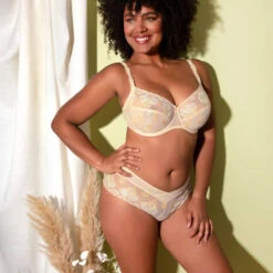 Shorty Chantelle Champs Elysées -Vêtements Soldes shorty chantelle champs elysees beige jaune 5