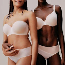 Shorty Chantelle Essentiall -Vêtements Soldes shorty chantelle essentiall nude 4