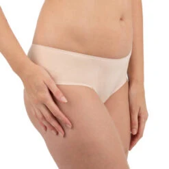 Shorty Epure De Lise Charmel Sensation Plaisir -Vêtements Soldes shorty epure de lise charmel sensation plaisir beige 2