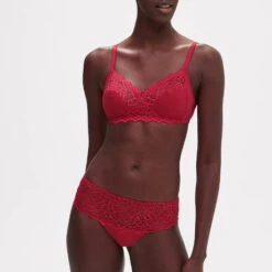 Simone Perele Shorty Simone Pérèle Caresse -Vêtements Soldes shorty simone perele caresse rouge rubis 3
