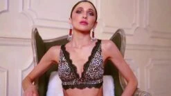 Shorty Valery Tropical Dream 8 Shorty Valery Tropical Dream -Vêtements Soldes shorty valery tropical dream leopard noir 2