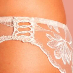 Slip Italien Aubade Season Of Love -Vêtements Soldes slip femme aubade season of love nude 3