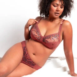Slip Chantelle Every Curve -Vêtements Soldes slip femme chantelle every curve vieux rose 4