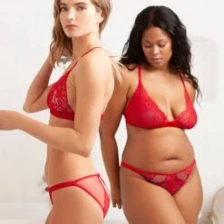 Slip Ouvert En Soie Et Dentelle Fleur Of England Adeline -Vêtements Soldes slip femme fleur of england adeline rouge 4