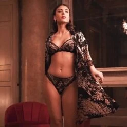 Slip Séduction Lise Charmel Déesse En Glam -Vêtements Soldes slip femme lise charmel deesse en glam noir or 2