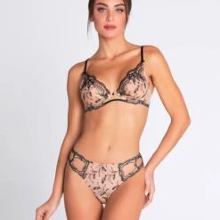 Slip Séduction Lise Charmel Follement Sexy -Vêtements Soldes slip femme lise charmel follement sexy beige noir 4