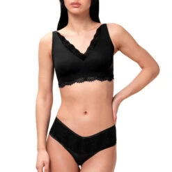 Slip Brésilien Triumph Velveteen Sensation -Vêtements Soldes slip femme triumph velveteen sensation noir 3
