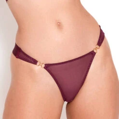 String Bordelle Cadi Range