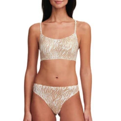 String Invisible Chantelle Soft Stretch 9 String Invisible Chantelle Soft Stretch -Vêtements Soldes string chantelle soft stretch sable 4