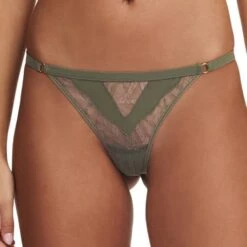 String En Dentelle Chantelle X Spark
