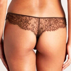 String En Dentelle Coco De Mer Mickalene -Vêtements Soldes string coco de mer mickalene chocolat 3