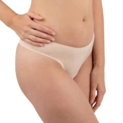 String Epure De Lise Charmel Sensation Plaisir -Vêtements Soldes string epure de lise charmel sensation plaisir beige 2