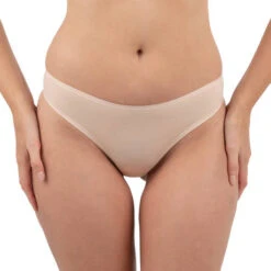 String Epure De Lise Charmel Sensation Plaisir