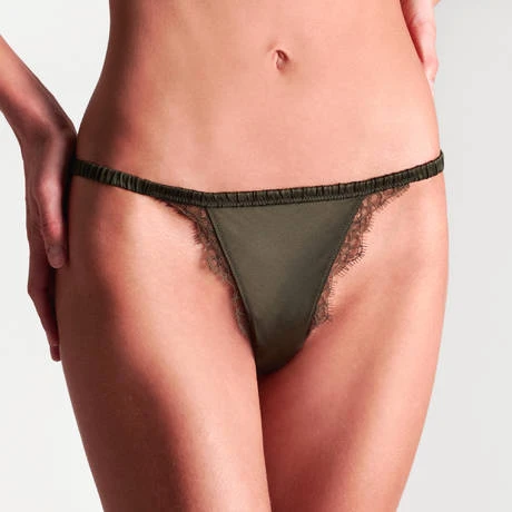 Mini String En Soie Maison Close Rendez-vous 1 Mini String En Soie Maison Close Rendez-vous