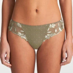 String Marie Jo Agnes