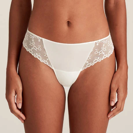 String Marie Jo Nellie 4 String Marie Jo Nellie – Image 4