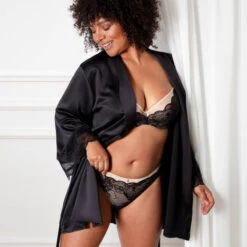 Tanga En Dentelle Chantelle Midnight Flowers -Vêtements Soldes tanga chantelle midnight flowers noir 5