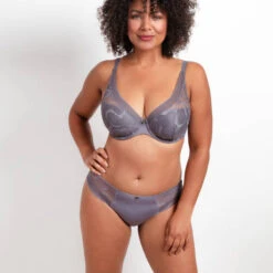 Tanga Chantelle True Lace 7 Tanga Chantelle True Lace -Vêtements Soldes tanga chantelle true lace gris 3