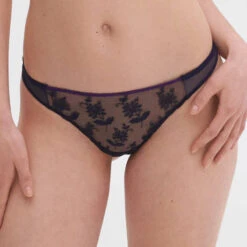 Simone Perele Tanga Simone Pérèle Adèle
