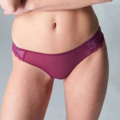 Simone Perele Tanga Simone Pérèle Singulière